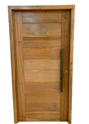 Porta Tauari maciça 10 almofadas reta